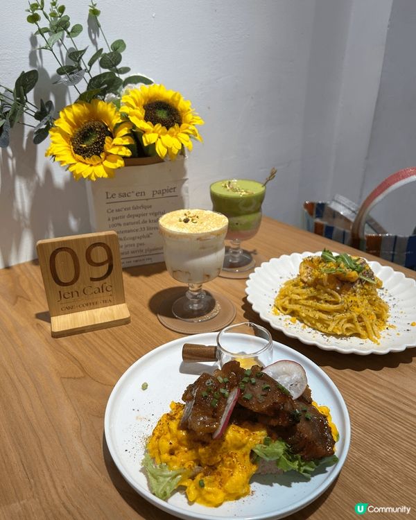 一杯好嘅拉花能夠提升食物嘅觀感，令到食物嘅層次變得更加豐富。...