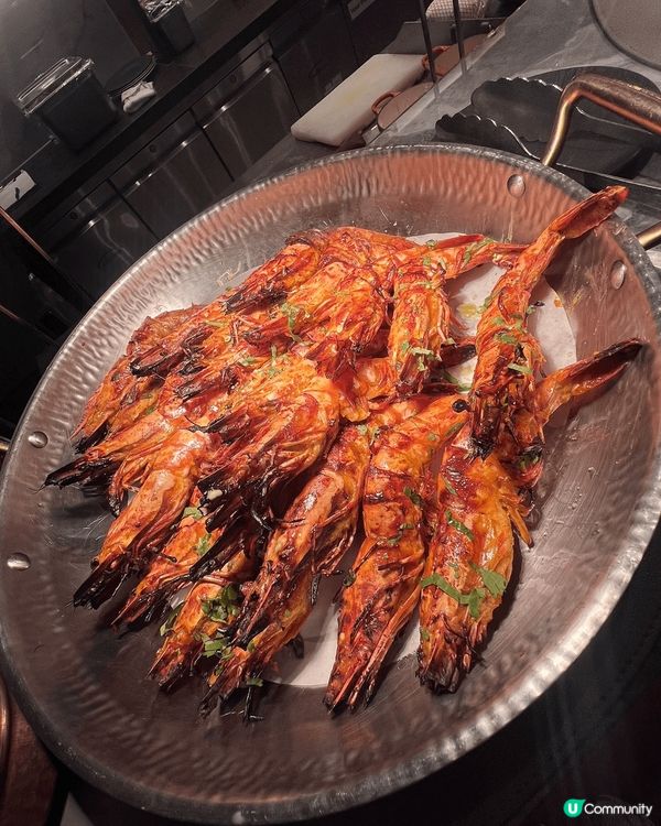 最鍾意食自助餐，多款選擇但未揀，每款又可以食少少，唔使食咁飽...