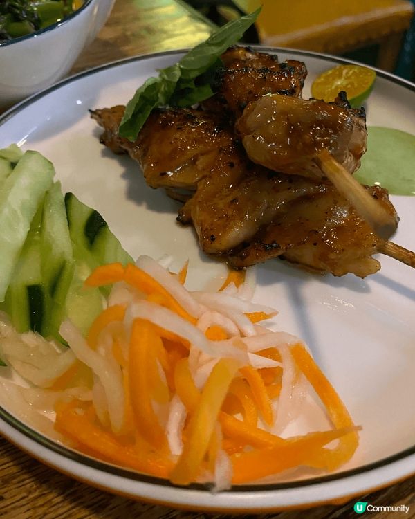 大圍近青沙公路、積存街隔離，有好多小店同酒吧✨  