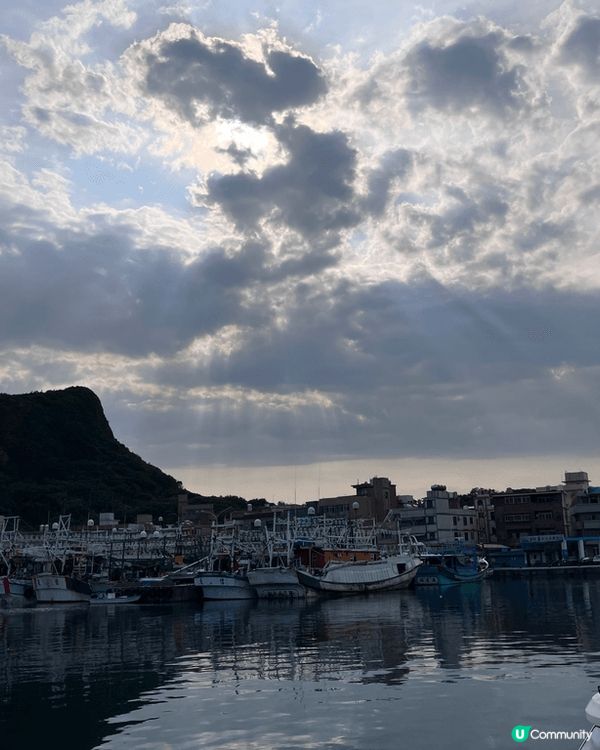 韓國的自然風景十分美麗和漂亮，無論是夜生活和朝早的生活