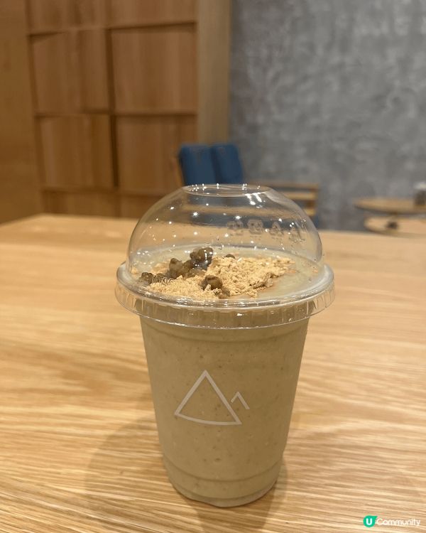 「去茶山」是來自貴州的知名茶飲品牌，成立於2000年，以融合...