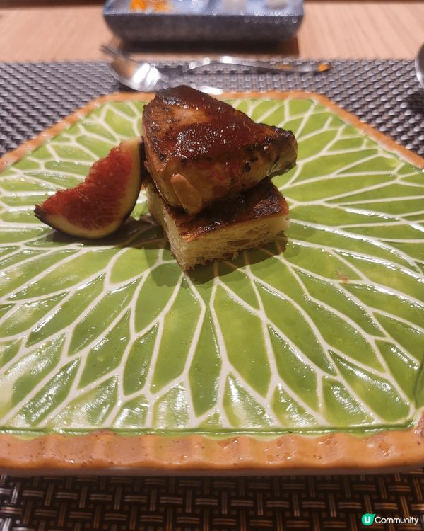 超好味，鵝肝多士，黃花魚，海膽魚子他他，一試難忘。