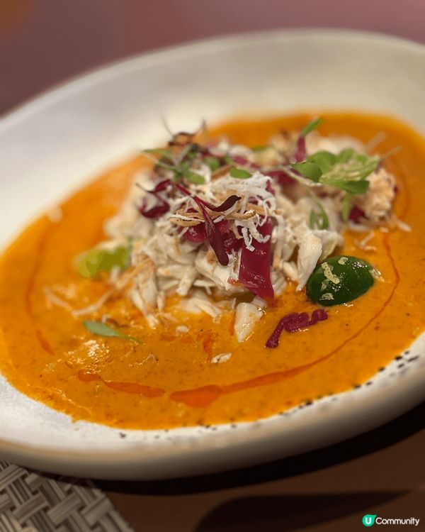 搵到間環境靚又好食嘅泰國餐廳，位於北角維港凱悅尚萃酒店嘅Cr...