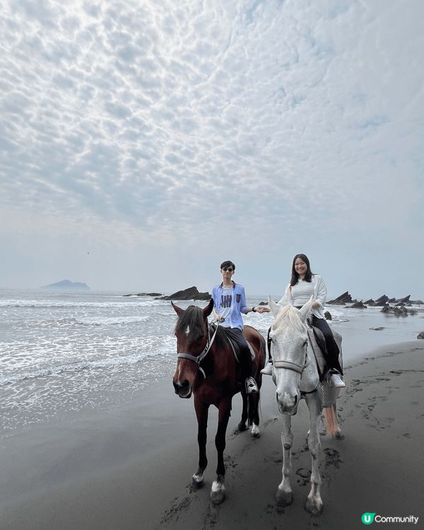 同老婆去台灣旅行，初嘗騎馬，感覺超正。去左台東睇日出，不過多...