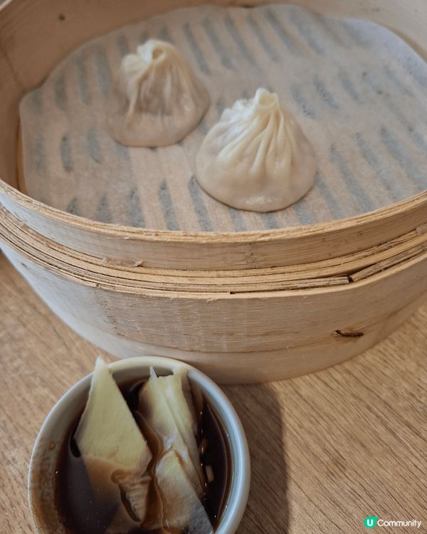 奧海城金滿庭下午茶，约100一人，已可吃到飽飽，假日也供應。...