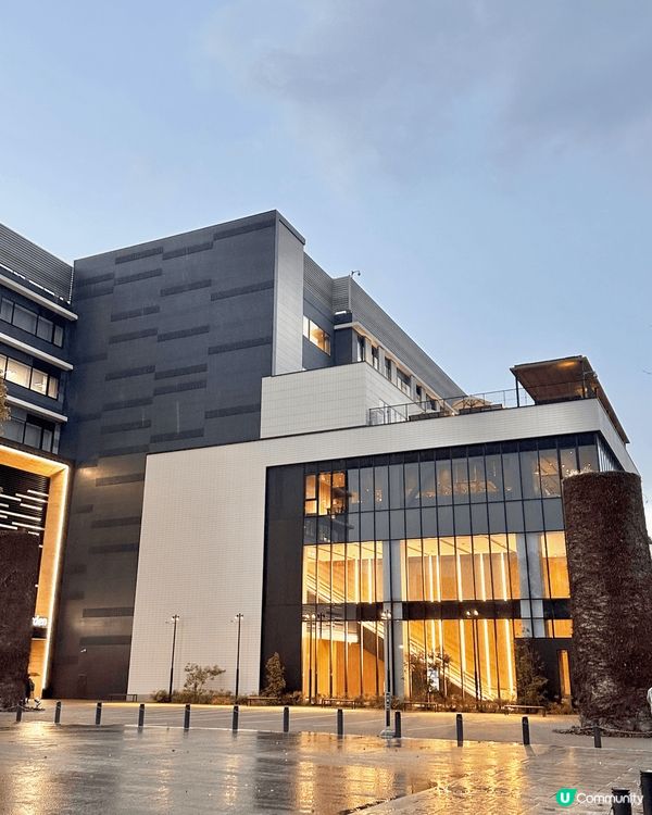 Noritake Garden 是名古屋站附近的新地標，商場...