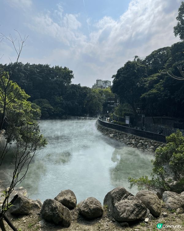 週末早晨，陽光溫和地灑進窗台，我們一家四口臨時起意，決定前往...