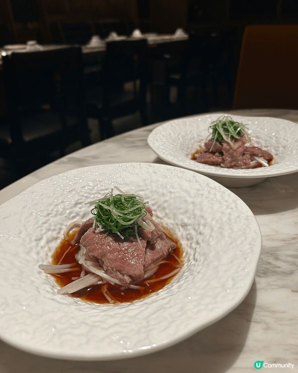 呢間位於尖沙咀海港城食fusion既餐廳感覺優雅高貴，佢嘅食...