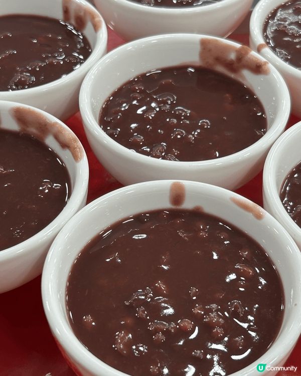 家人壽宴晚飯，主角乳豬，最正都係上湯龍蝦🦞伊麵，其他正常發揮...