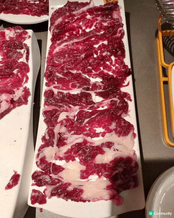 海岸城潮發牛肉火鍋，牛味香濃，值得推介