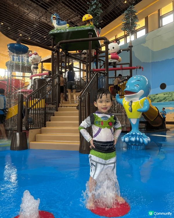 夏日狂歡清涼又刺激好玩嘅親子海洋公園水上樂園體驗 