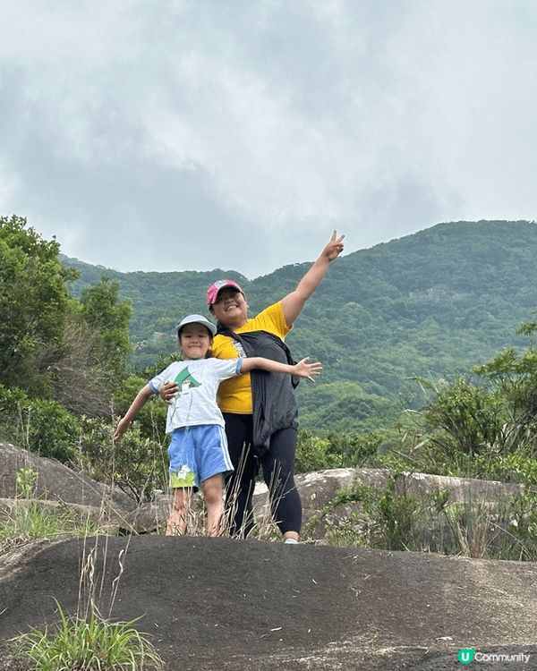 其實香港真係好靚，有能力就要多留港消費，盡量幫助各行各業