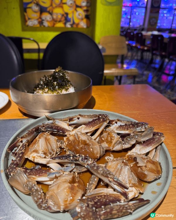 很喜歡到韓國吃醬油蟹，但原來香港也有不錯的醬油蟹，這間店的醬...