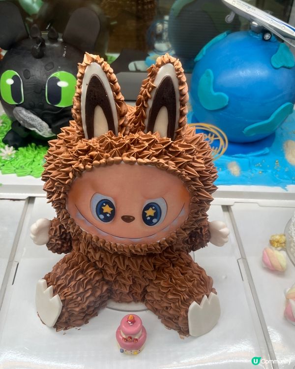 路過見到有Labubu造型蛋糕