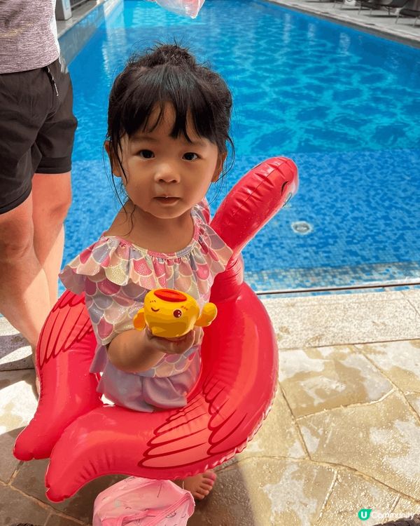 夏天最開心就係同小朋友去游水啦！平時成日喺屋企洗手盆玩水，今...