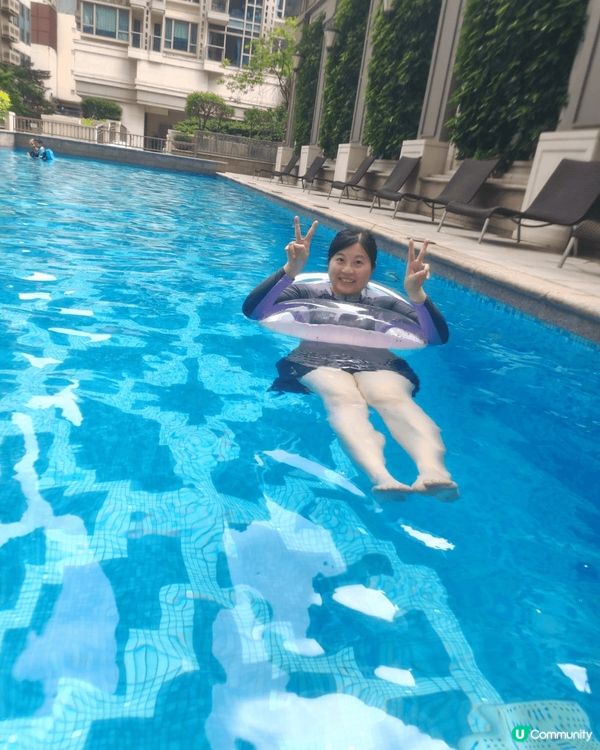 夏天最開心就係同小朋友去游水啦！平時成日喺屋企洗手盆玩水，今...