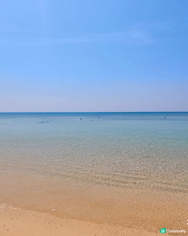 跟小朋友去日本的石垣島游水之旅,水清沙幼,天朗氣清,大家都樂...