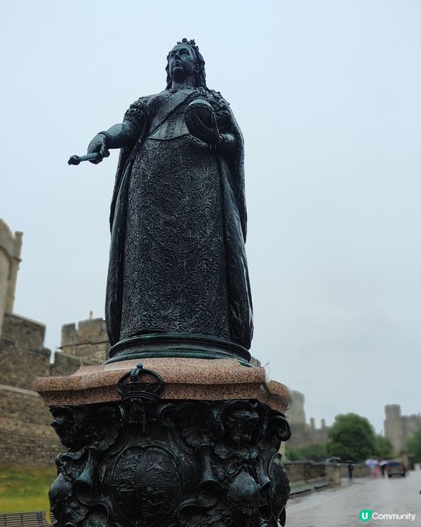 溫莎堡雨中遊☔️朦朧美都咁正！🏰