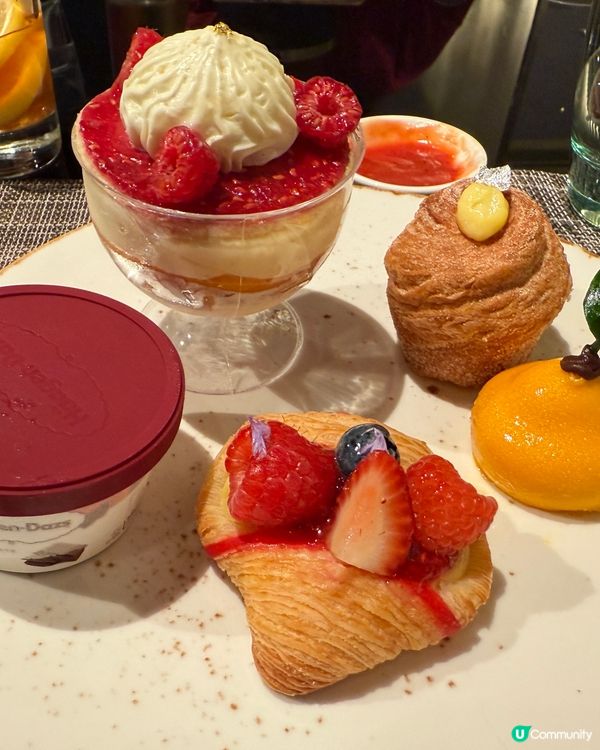 周末約埋一班好友享受下午茶自助餐,環境舒適價錢合理性價比高,...