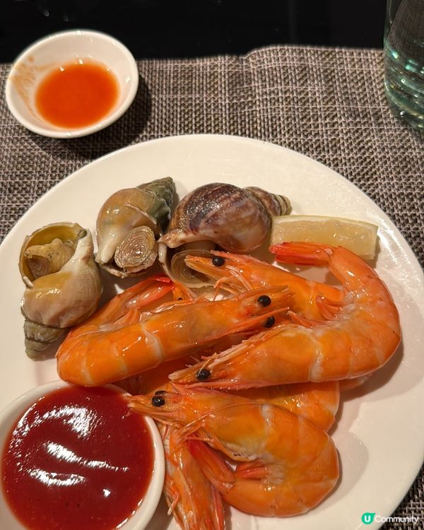 周末約埋一班好友享受下午茶自助餐,環境舒適價錢合理性價比高,...