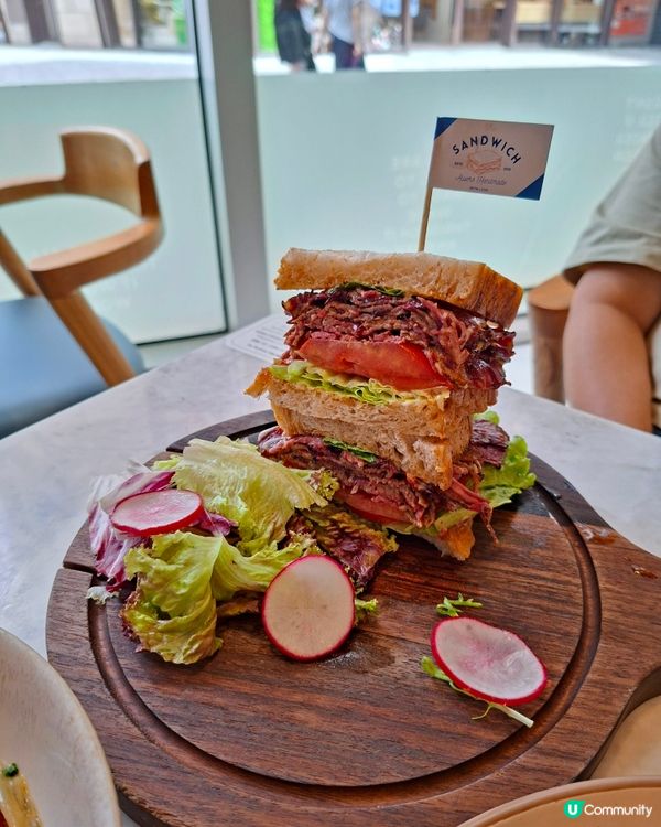 Auvers澳洲過江龍開到去深圳