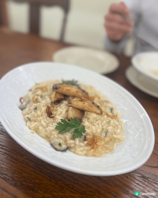 大角咀新餐廳！雞肉嫩滑鮑魚正😋！ #大角咀美食