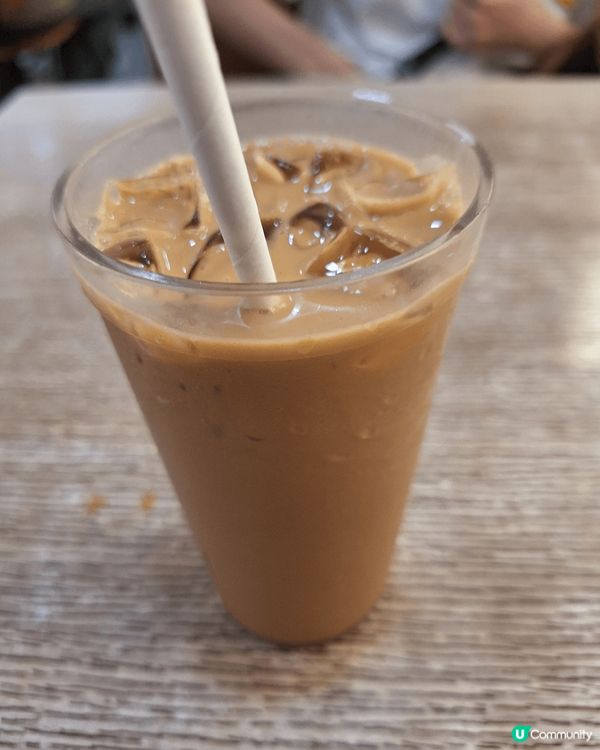 在渣華茶冰廳吃了個星米下午茶. 星米的色香味都是我喜愛的港式...