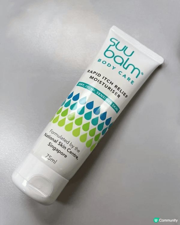 呢款潤膚乳液乳液呈奶白色，質地輕盈薄身，推開後快速吸收，一啲...