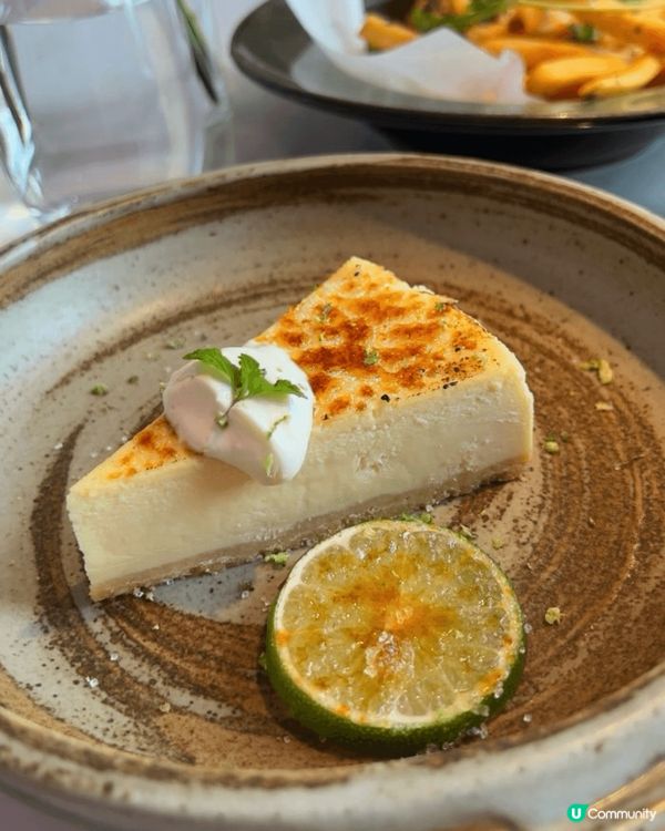 週日同朋友去了深圳歡樂港灣的MetPetal,餐廳環境優雅,...