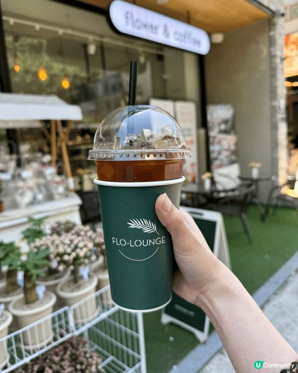 韓國旅行最後一日影嘅, 喺酒店附近一間coffee shop...
