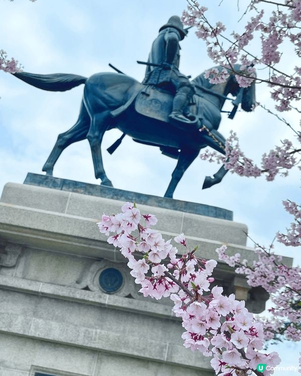 仙台城內最具人氣的景點「獨眼龍」伊達政宗騎馬銅像🏇🏻 伊達政...