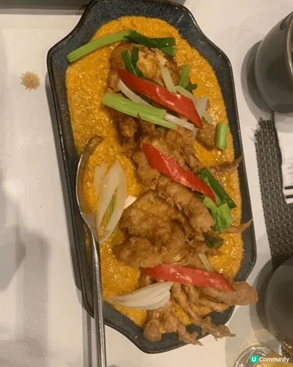 Apinara (Pacific Place)