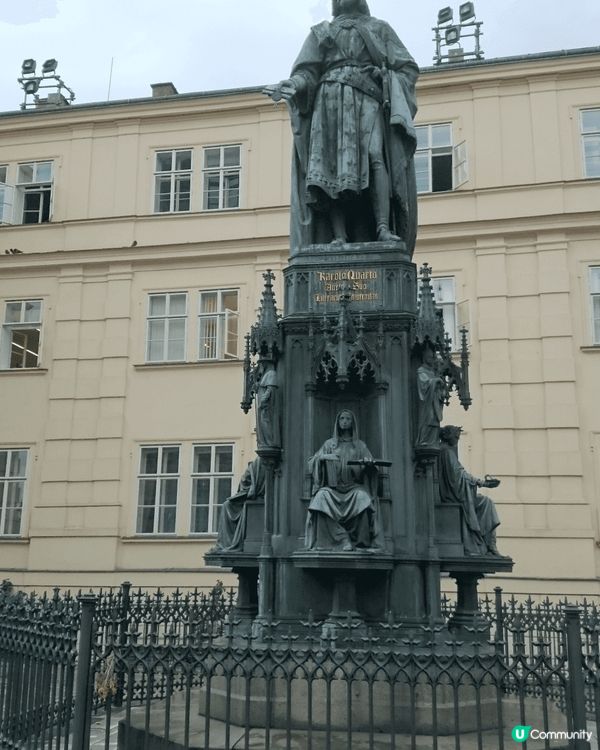 布拉格舊城區（Staré Město）是捷克最具歷史與文化價...