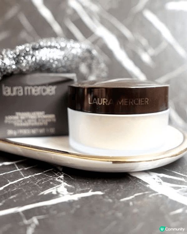於底妝界口碑載道的 Laura Mercier皇牌蜜粉系列是...