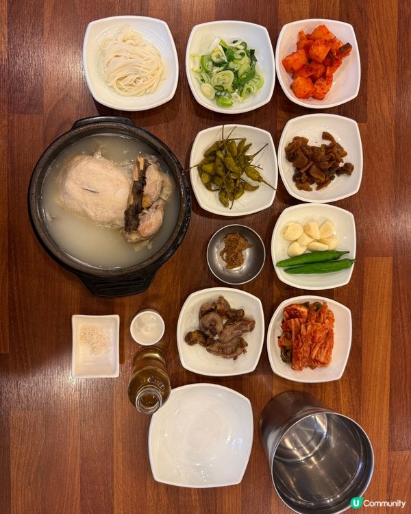 首爾CP值最高的《人蔘雞湯🐔》