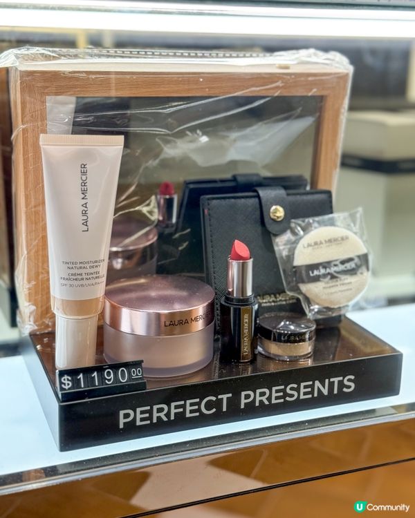 Laura Mercier｢全新水光修護輕粉底霜｣