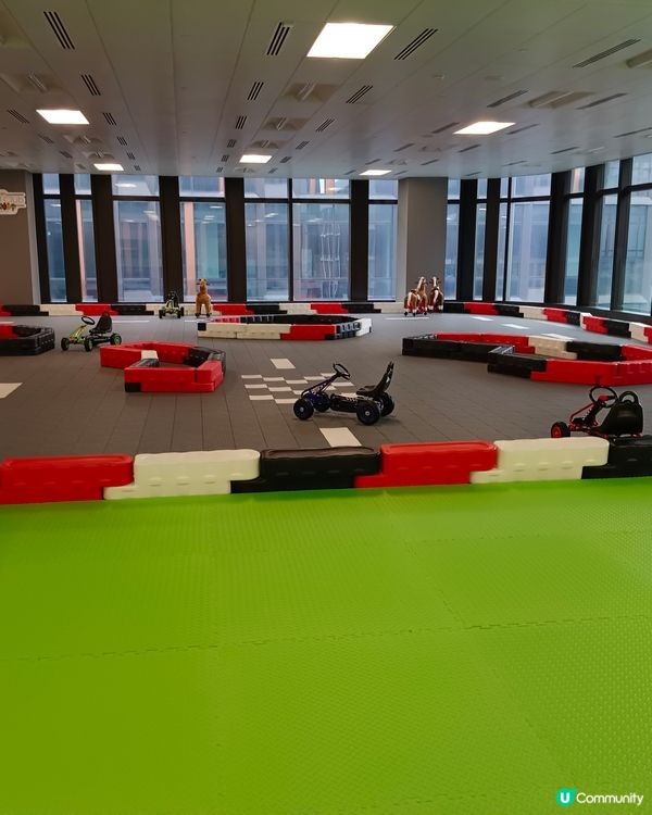 機場附近的兒童play house