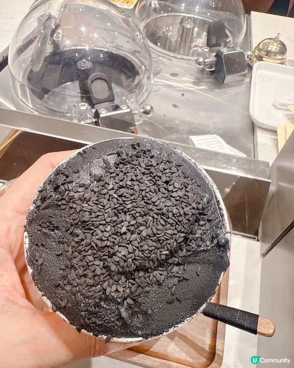 裕蓮茶樓黑芝麻雪糕🍦！正呀喂！😋