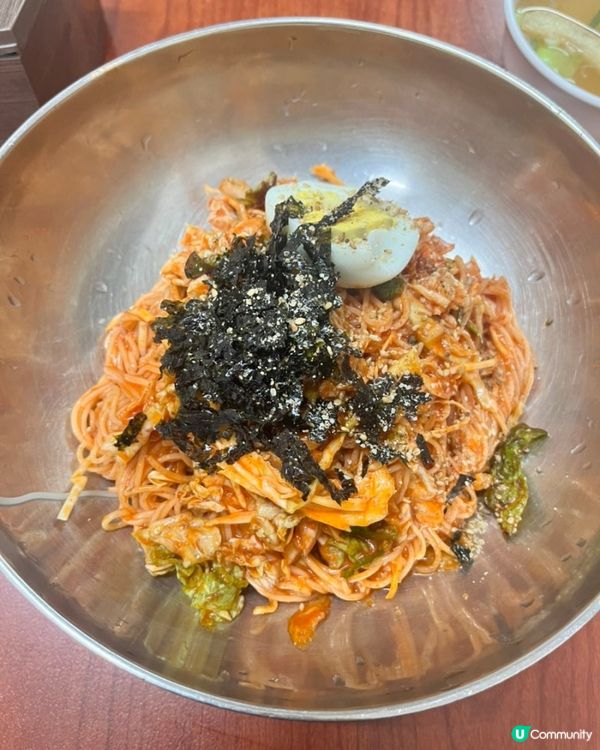 🇰🇷🍜 韓國明洞附近平價親民地道阿婆麵舖｜平靚正！