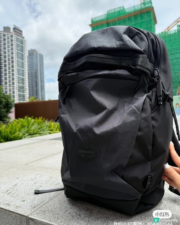 豆豆哥哥升中學🎒！簡@書包型格又實用😎！