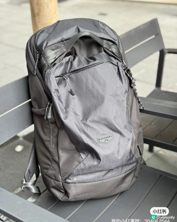 豆豆哥哥升中學🎒！簡@書包型格又實用😎！