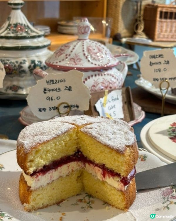 🇰🇷首爾新沙洞人氣英倫風格甜點咖啡店🍫☕