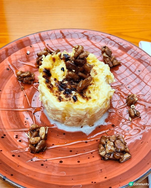 去澳門美高梅嘆傳統葡國菜。位於天幕大堂下嘅“盛事”，提供傳統...