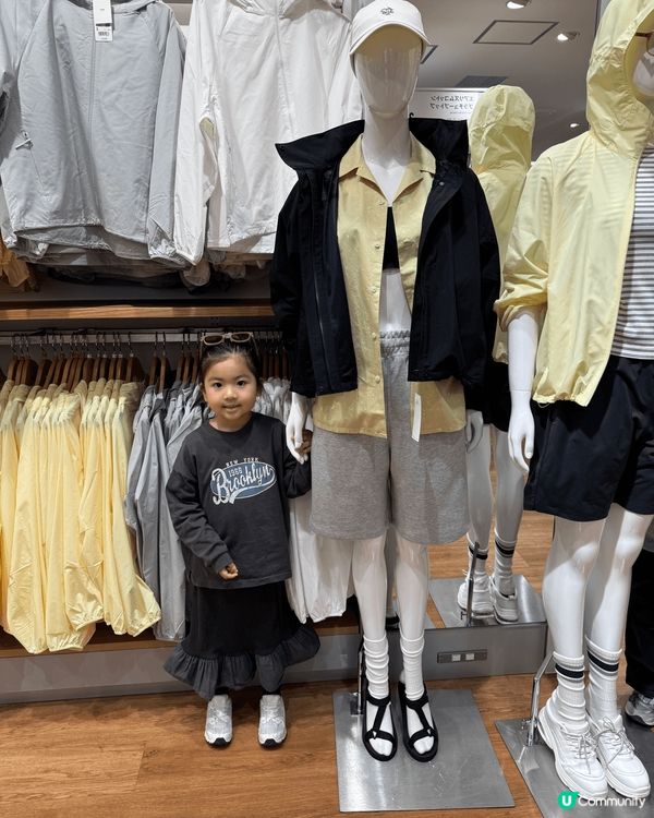 上面我們一家到日本🇯🇵東京之旅，今次帶孩子初訪東京。淺草寺穿...