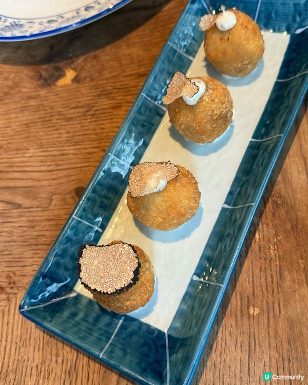 灣仔生日飯🤩！環境一流，甜品超正！🎂