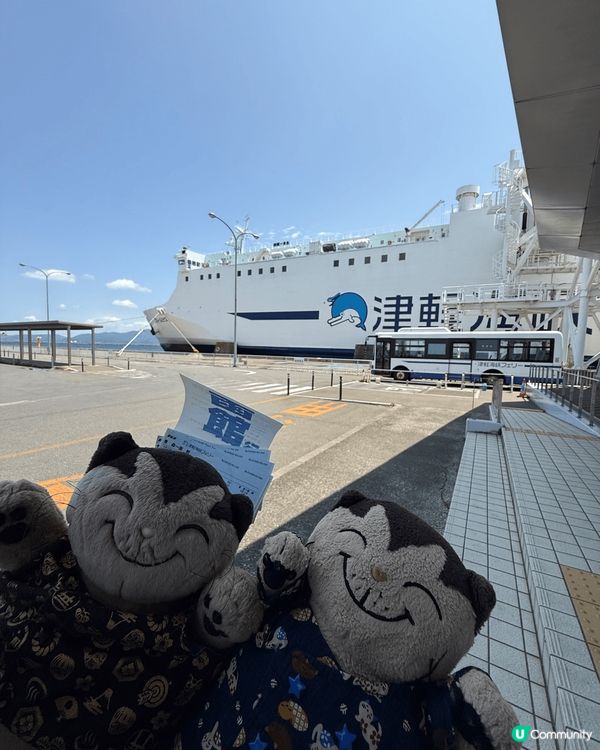 由北海道自駕去青森需要搭船4小時，船上有少量叮叮便當販賣，不...