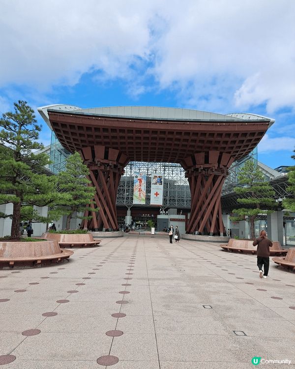 沖繩萬坐毛，陽光海灘。日本中部名古屋，白村鄉，金澤，嚴島神社...