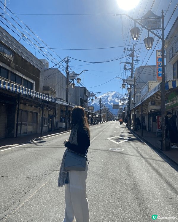 今次日本去咗久違嘅東京，喺河口湖留宿一個晚，望住富士山日出一...