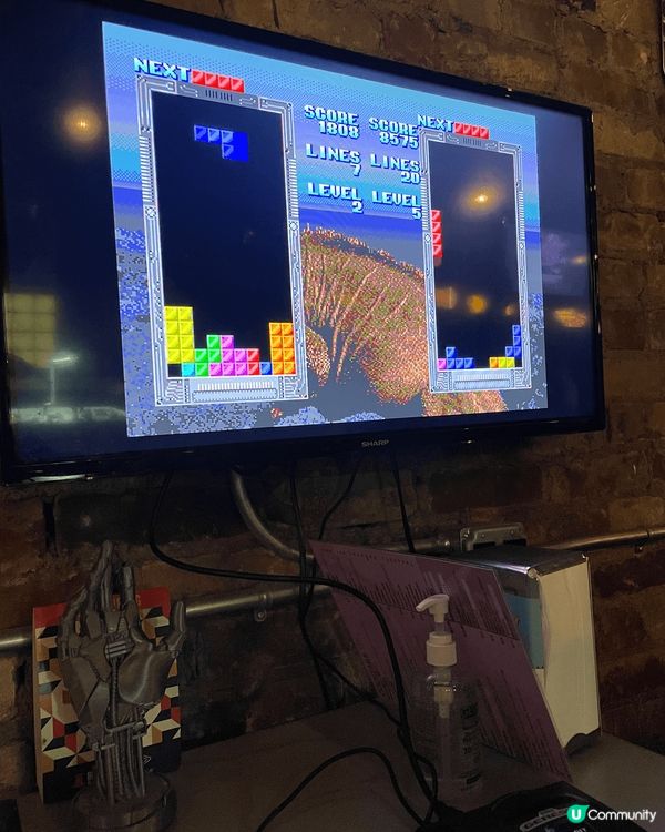 這間餐廳位於多倫多Downtown區 (300 Colleg...