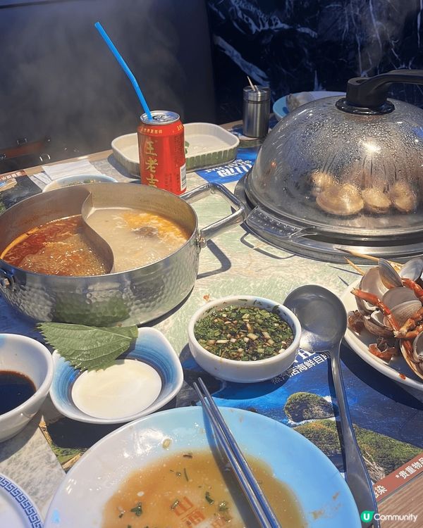 一張就在水上樂園影的 那個風景真的很漂亮 第二章的海景是覺得...